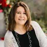 Contact Melissa Minnihan